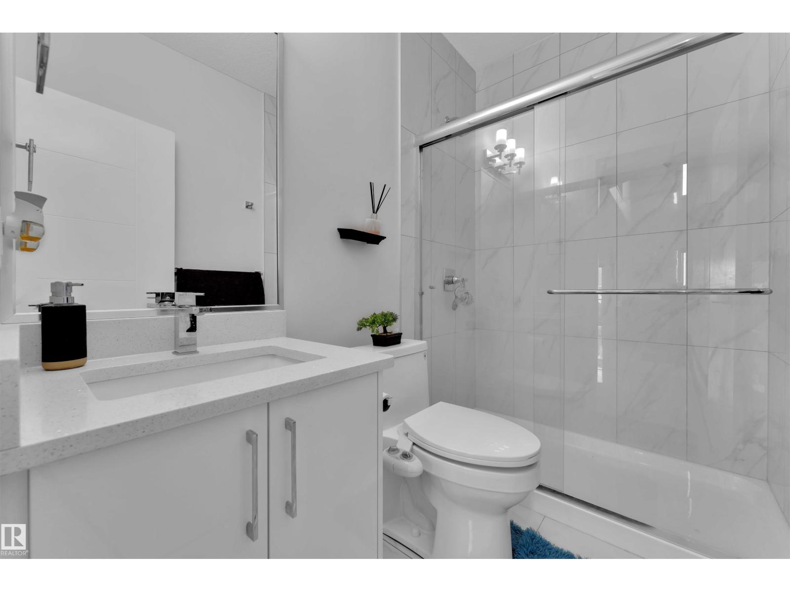 3704 41 Av, Beaumont, Alberta  T4X 3B4 - Photo 8 - E4470142