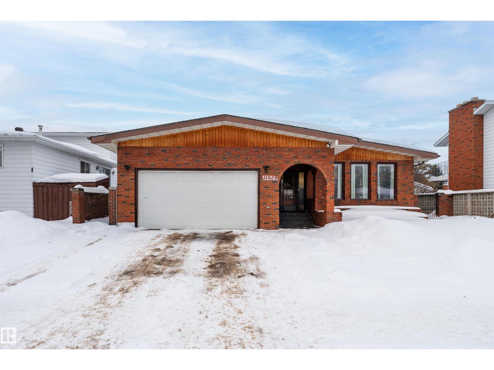 11020 171 AV NW, Edmonton, Alberta
