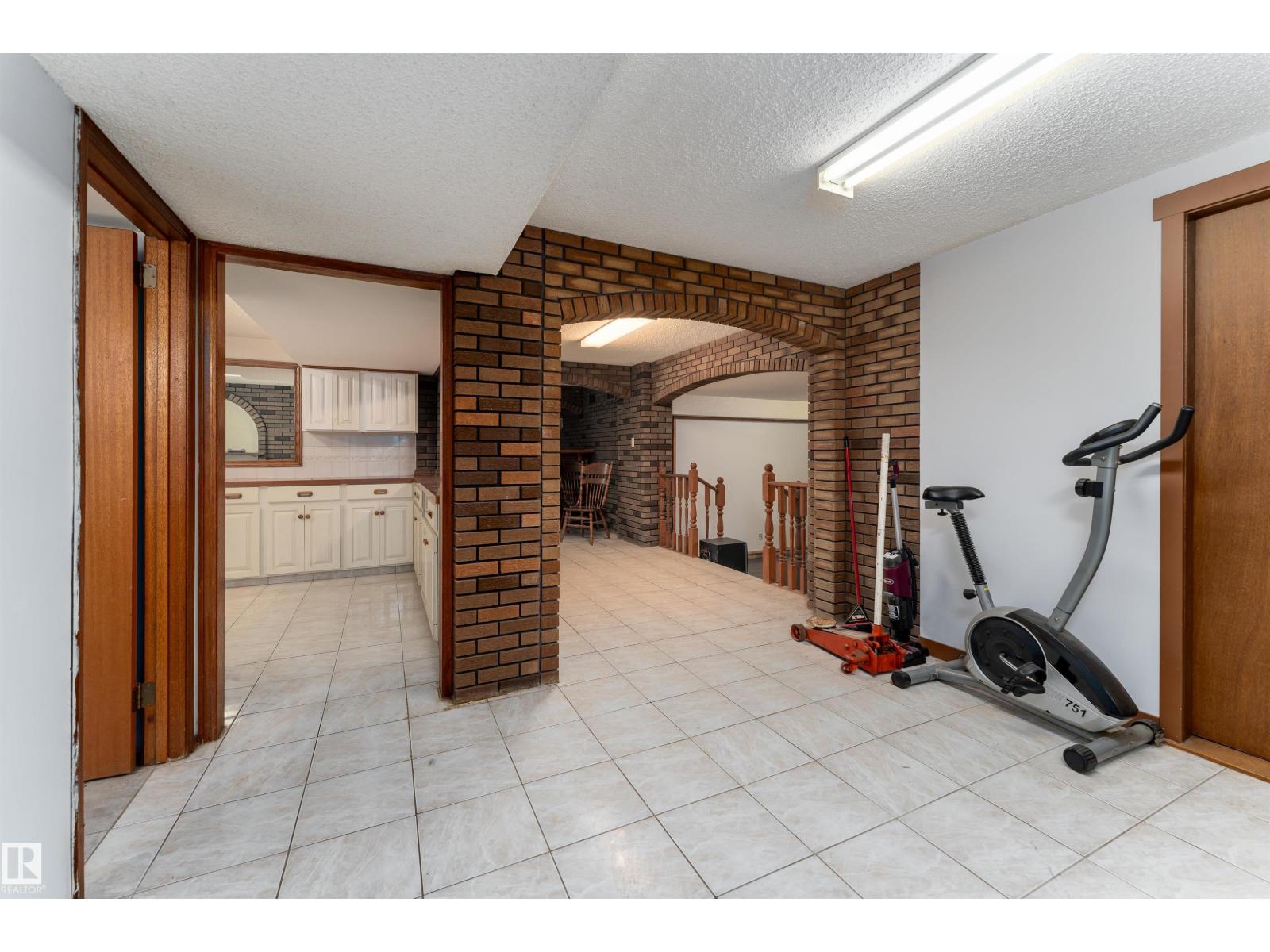 11020 171 Av Nw, Edmonton, Alberta  T5X 3J6 - Photo 36 - E4470143