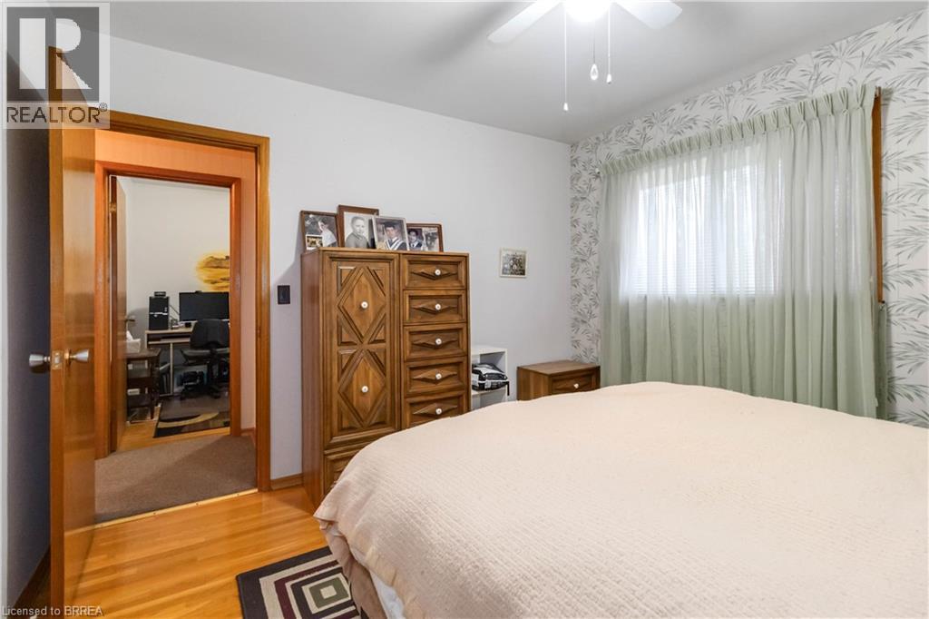 16 Paris Road, Brantford, Ontario  N3R 1H7 - Photo 26 - 40797692