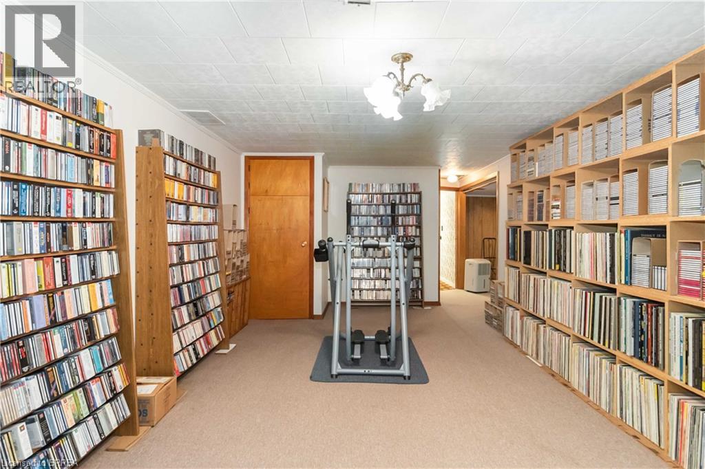 16 Paris Road, Brantford, Ontario  N3R 1H7 - Photo 38 - 40797692