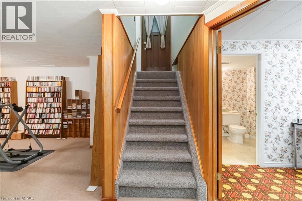 16 Paris Road, Brantford, Ontario  N3R 1H7 - Photo 43 - 40797692