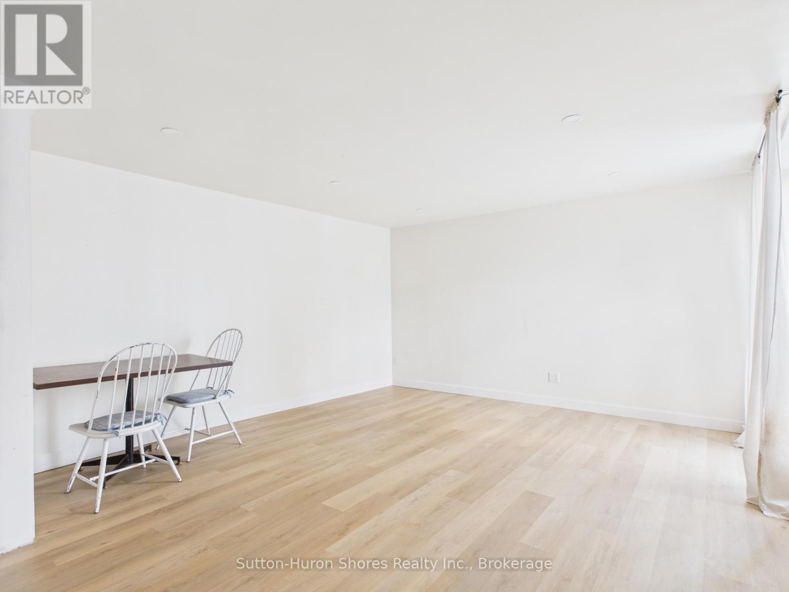 6 Main Street S, Brockton, Ontario  N0G 1S0 - Photo 6 - X12583216