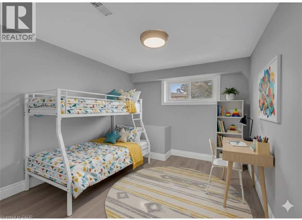 143 Highridge Avenue Unit# Lower, Hamilton, Ontario  L8E 3L5 - Photo 15 - 40798719