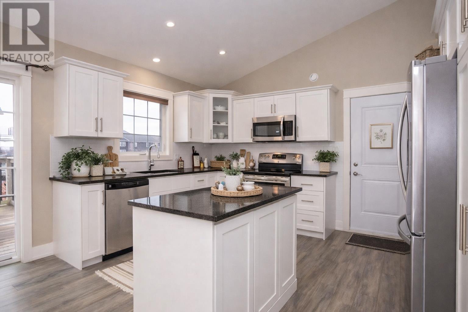 115 Squire Lane, Stratford, Prince Edward Island C1B 2X8 - Photo 11 - 202600868