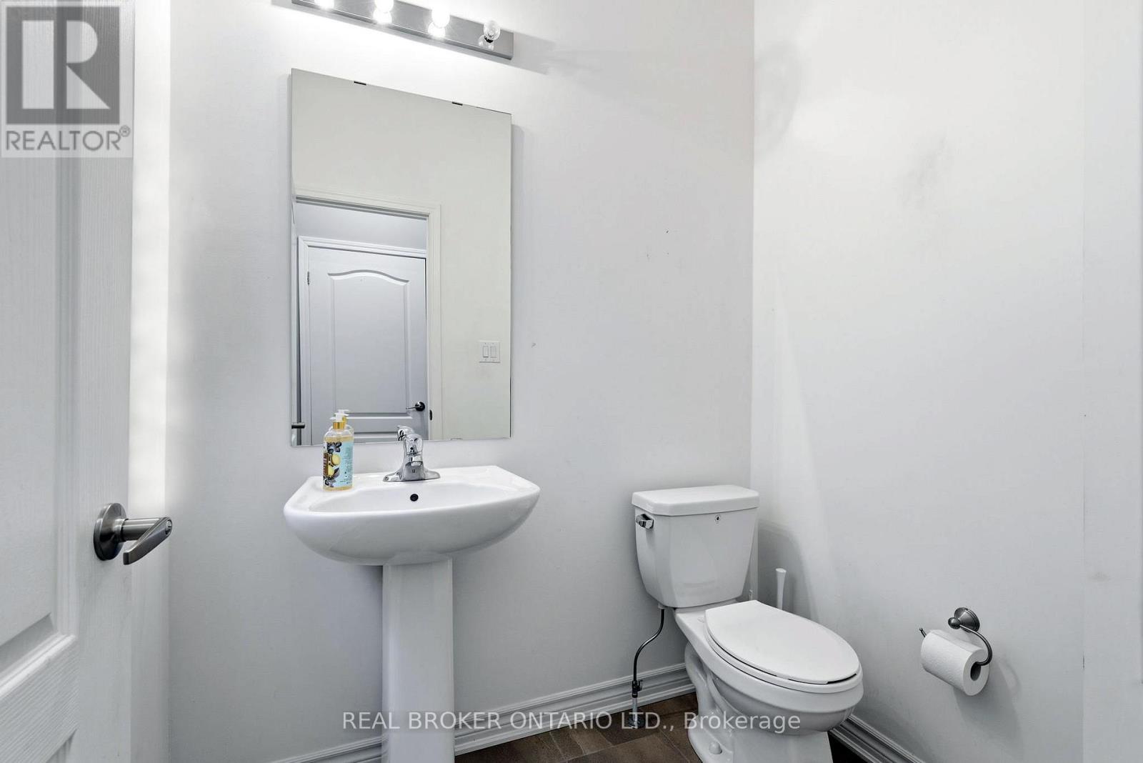 38 Sandhill Crane Drive, Wasaga Beach, Ontario  L9Z 0J6 - Photo 15 - S12698876