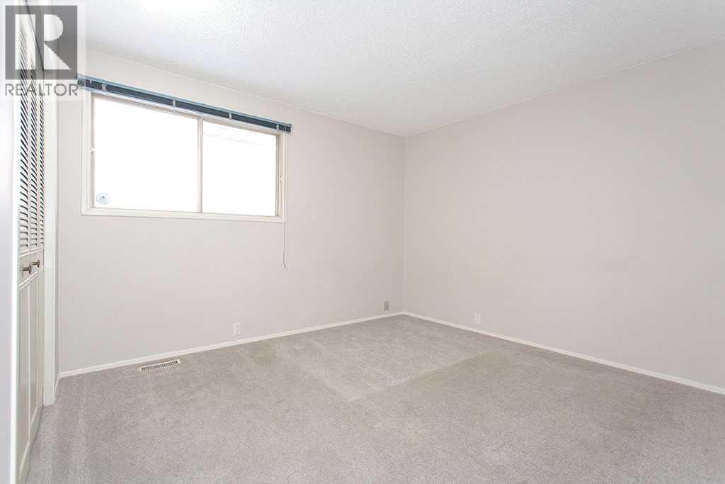 1852 Lynnover Road Se, Calgary, Alberta  T2C 1P2 - Photo 9 - A2273675