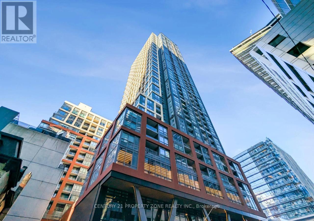 1510 - 108 Peter Street, Toronto, Ontario  M5V 0W2 - Photo 1 - C12699766