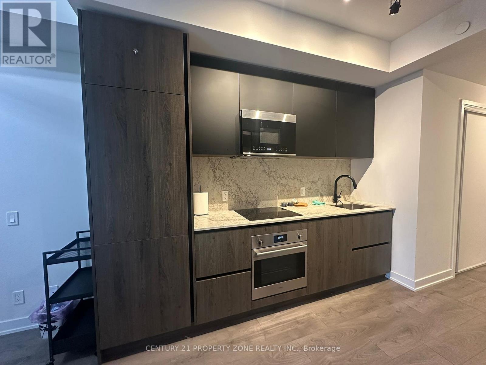 1510 - 108 Peter Street, Toronto, Ontario  M5V 0W2 - Photo 2 - C12699766