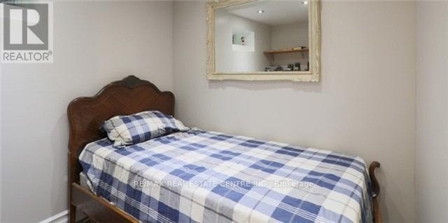 Lower - 1 Hiawatha Road, Toronto, Ontario  M4L 2X7 - Photo 6 - E12699790