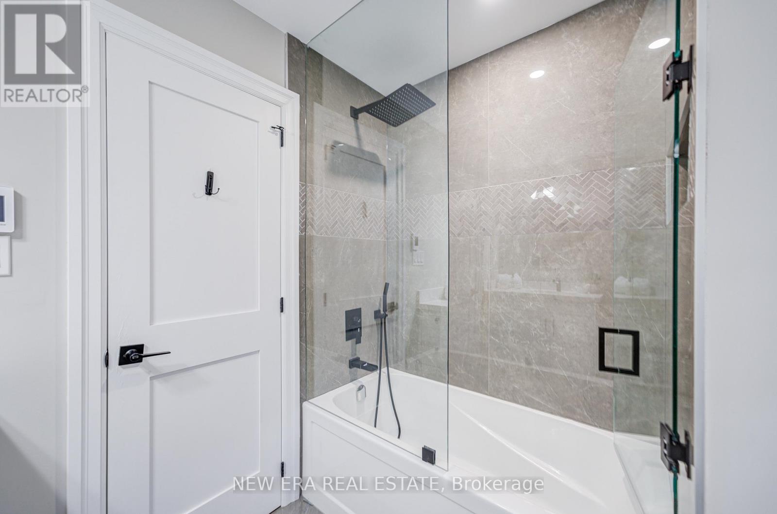 363 Rosebank Road, Pickering, Ontario  L1W 2N3 - Photo 26 - E12699844