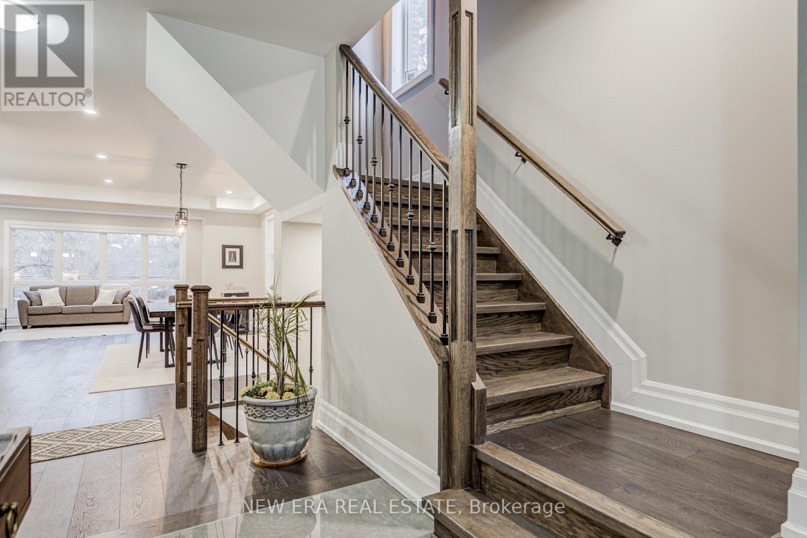 363 Rosebank Road, Pickering, Ontario  L1W 2N3 - Photo 6 - E12699844