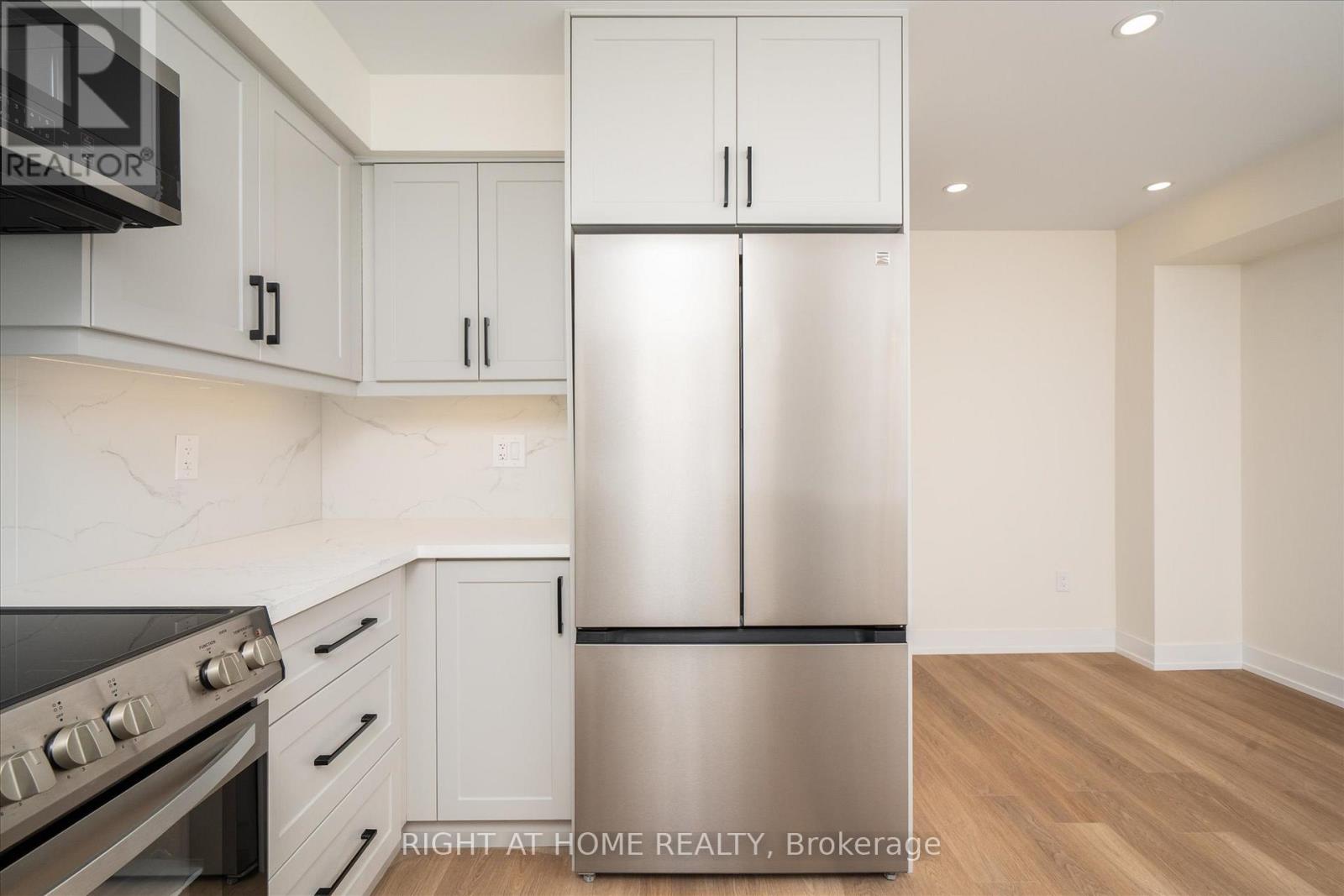 36 - 735 Sheppard Avenue W, Pickering, Ontario  L1V 7K5 - Photo 9 - E12699868