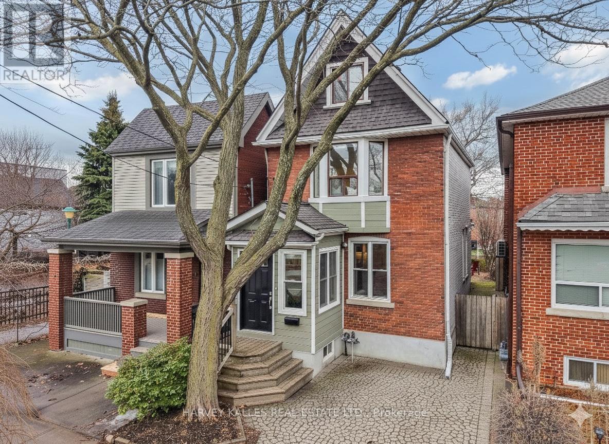 153 SAMMON AVENUE, Toronto, Ontario