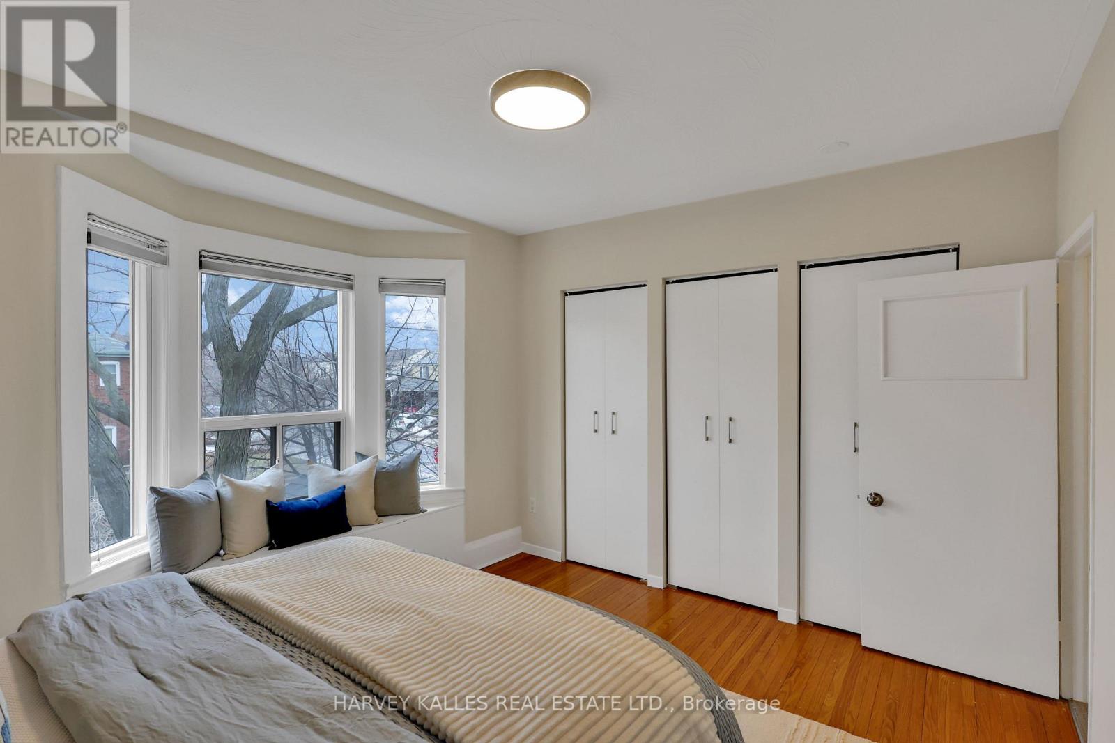 153 Sammon Avenue, Toronto, Ontario  M4J 1Y9 - Photo 13 - E12699872