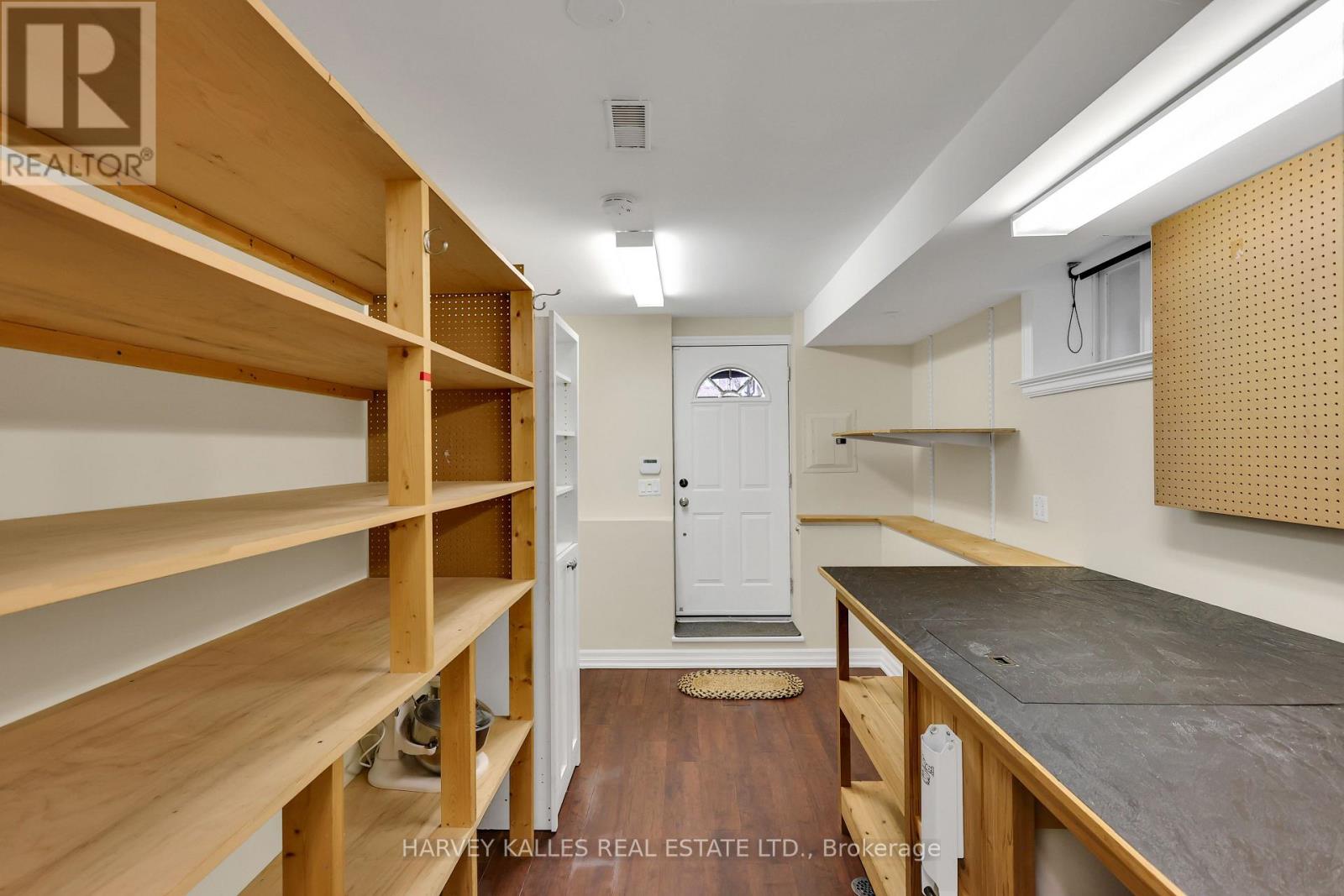 153 Sammon Avenue, Toronto, Ontario  M4J 1Y9 - Photo 27 - E12699872