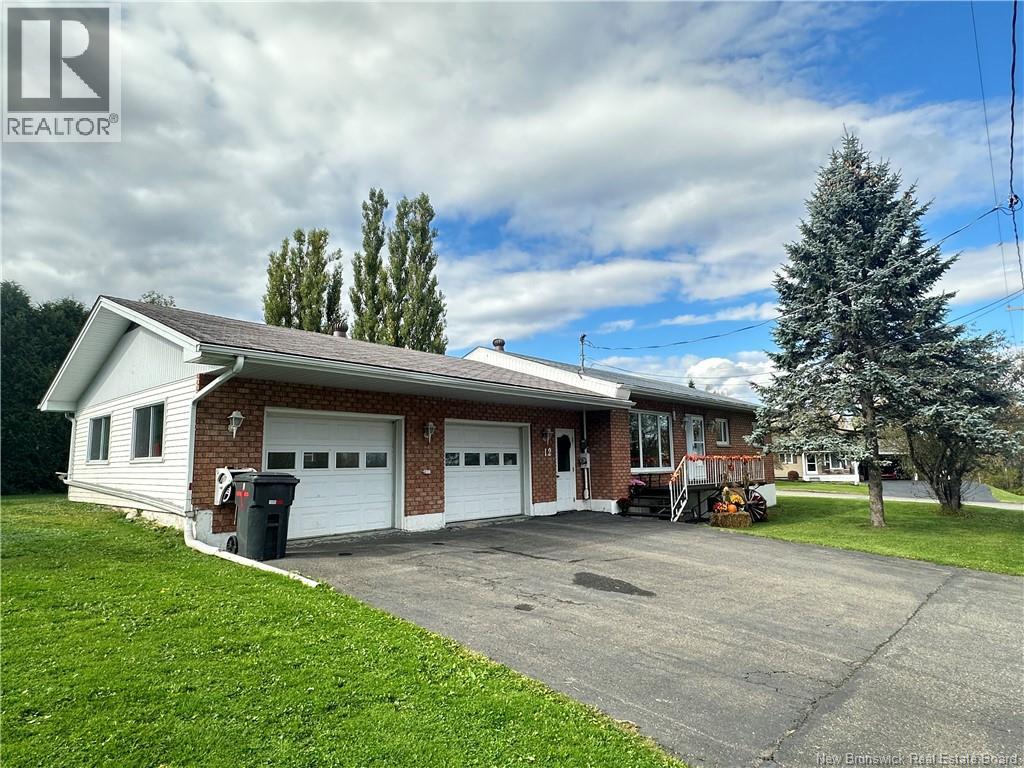 12 Colebrooke Road, Grand-Sault/grand Falls, New Brunswick  E3Z 1A8 - Photo 3 - NB132170