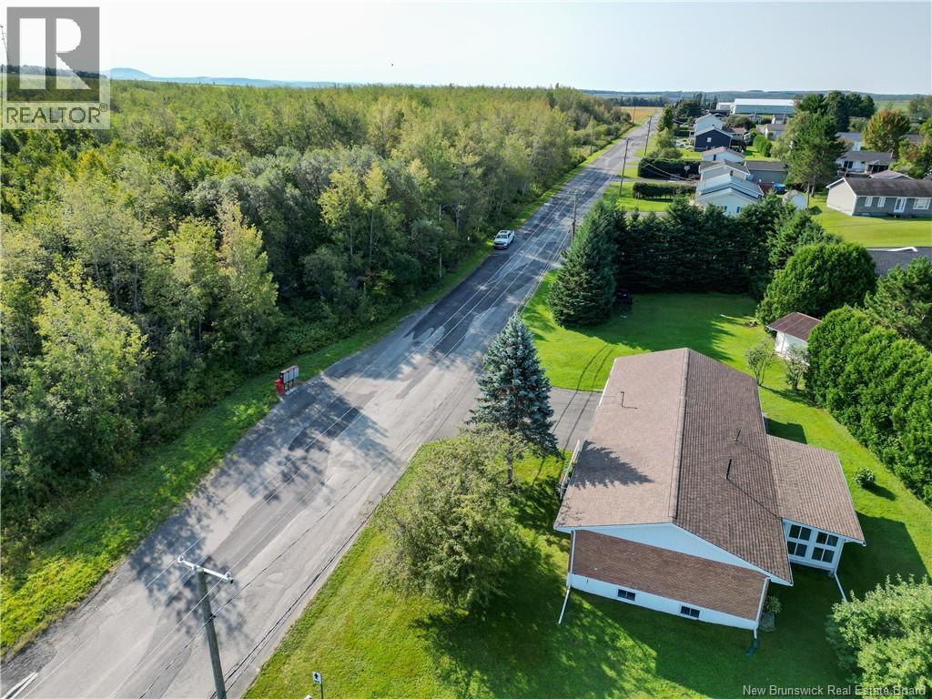 12 Colebrooke Road, Grand-Sault/grand Falls, New Brunswick  E3Z 1A8 - Photo 33 - NB132170