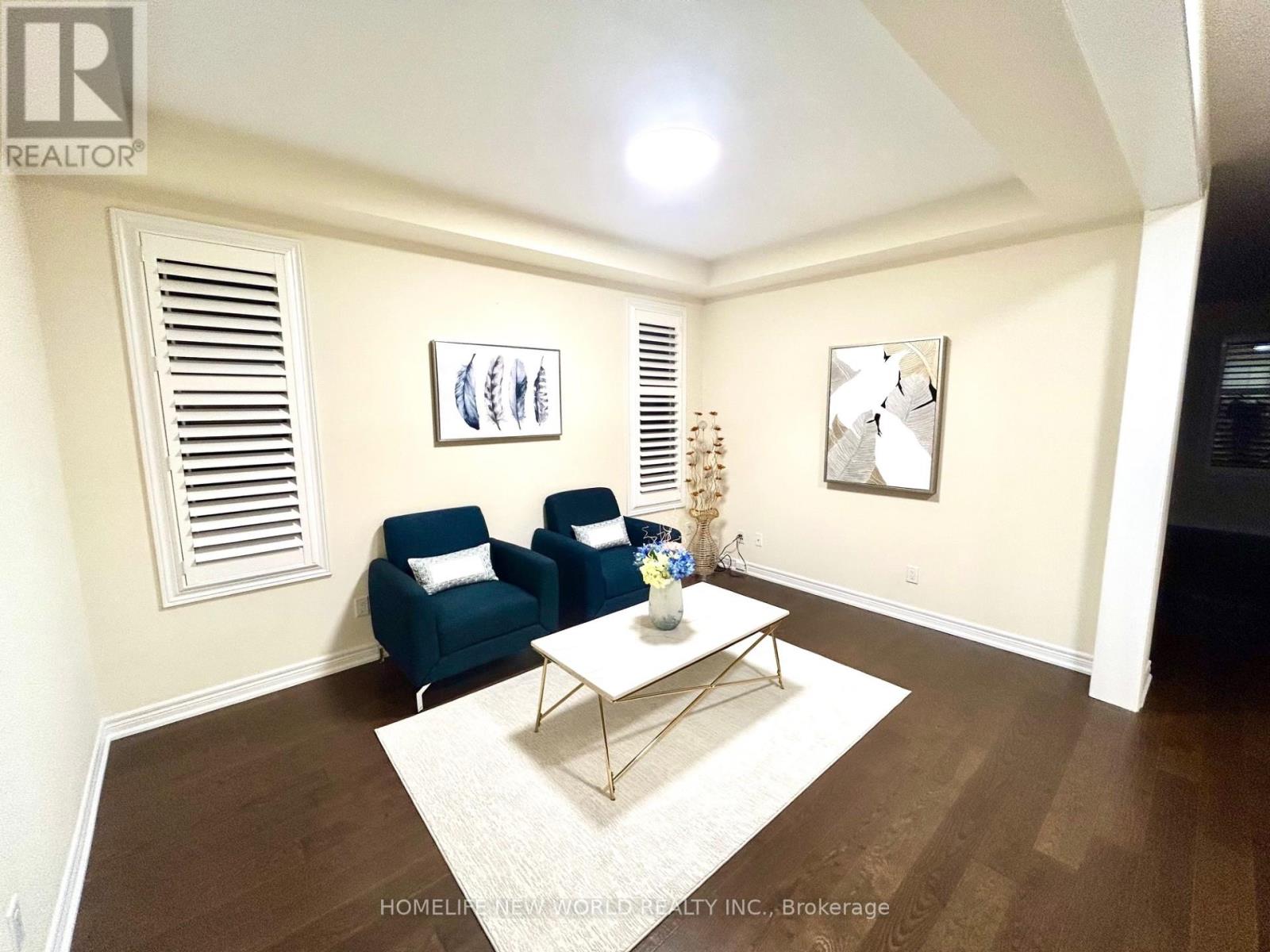 88 Roth Street, Aurora, Ontario  L4G 0W7 - Photo 6 - N12699798