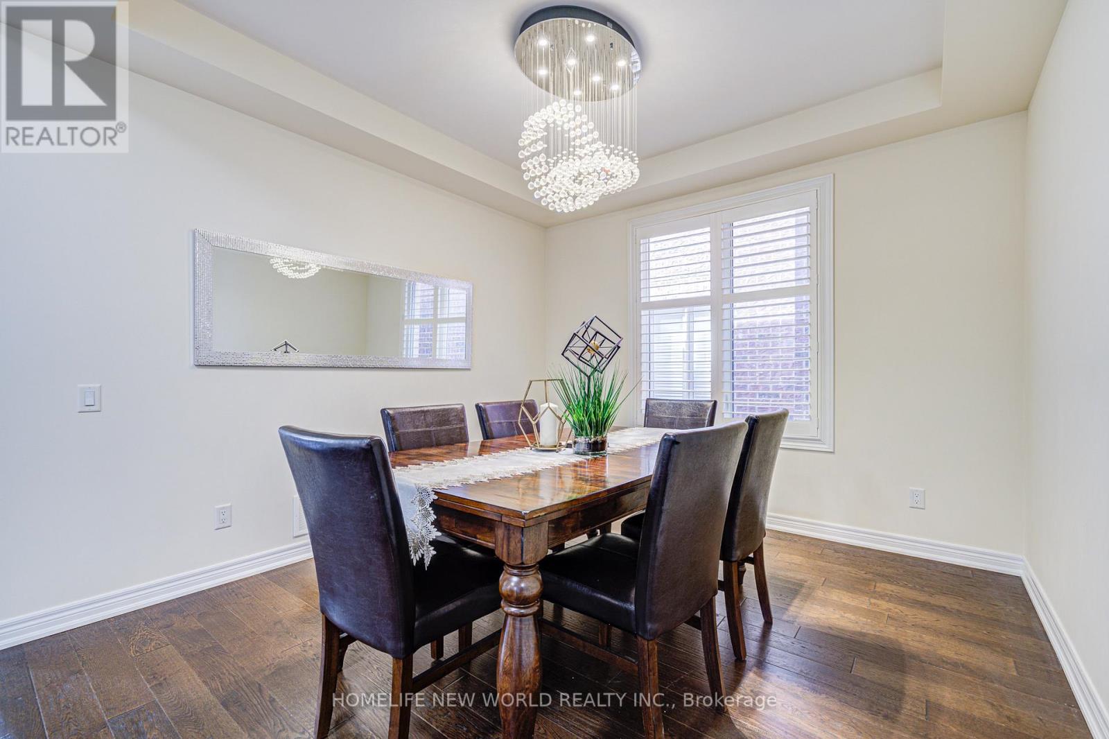 88 Roth Street, Aurora, Ontario  L4G 0W7 - Photo 8 - N12699798