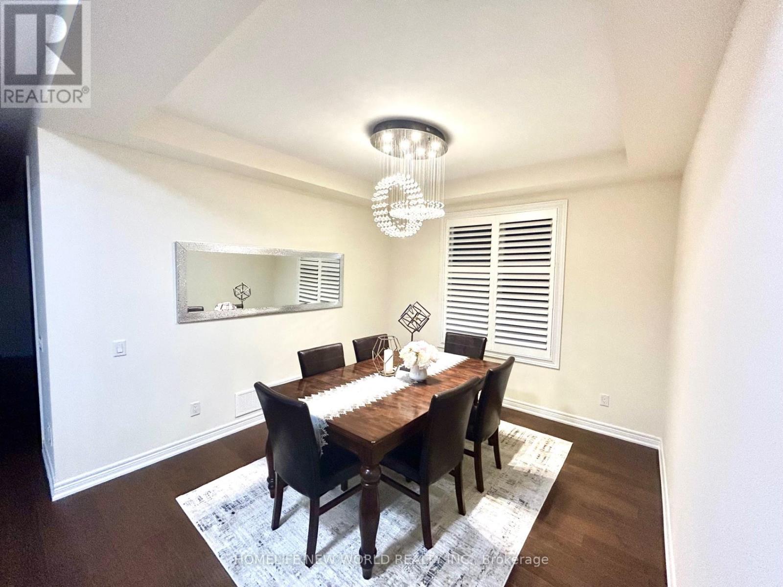 88 Roth Street, Aurora, Ontario  L4G 0W7 - Photo 9 - N12699798