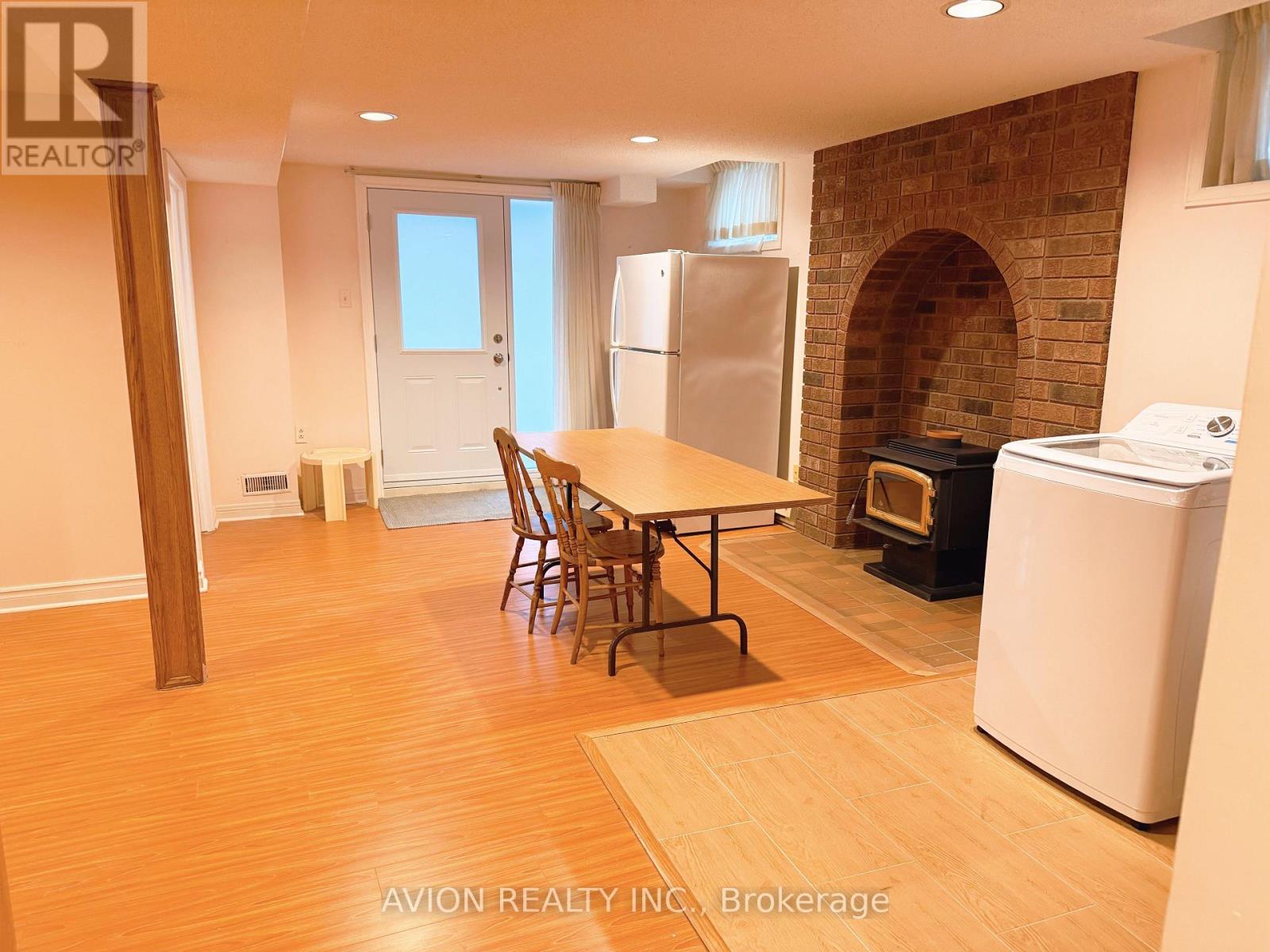 Basement - 40 Vasselle Crescent, Markham, Ontario  L3R 9P3 - Photo 5 - N12699828