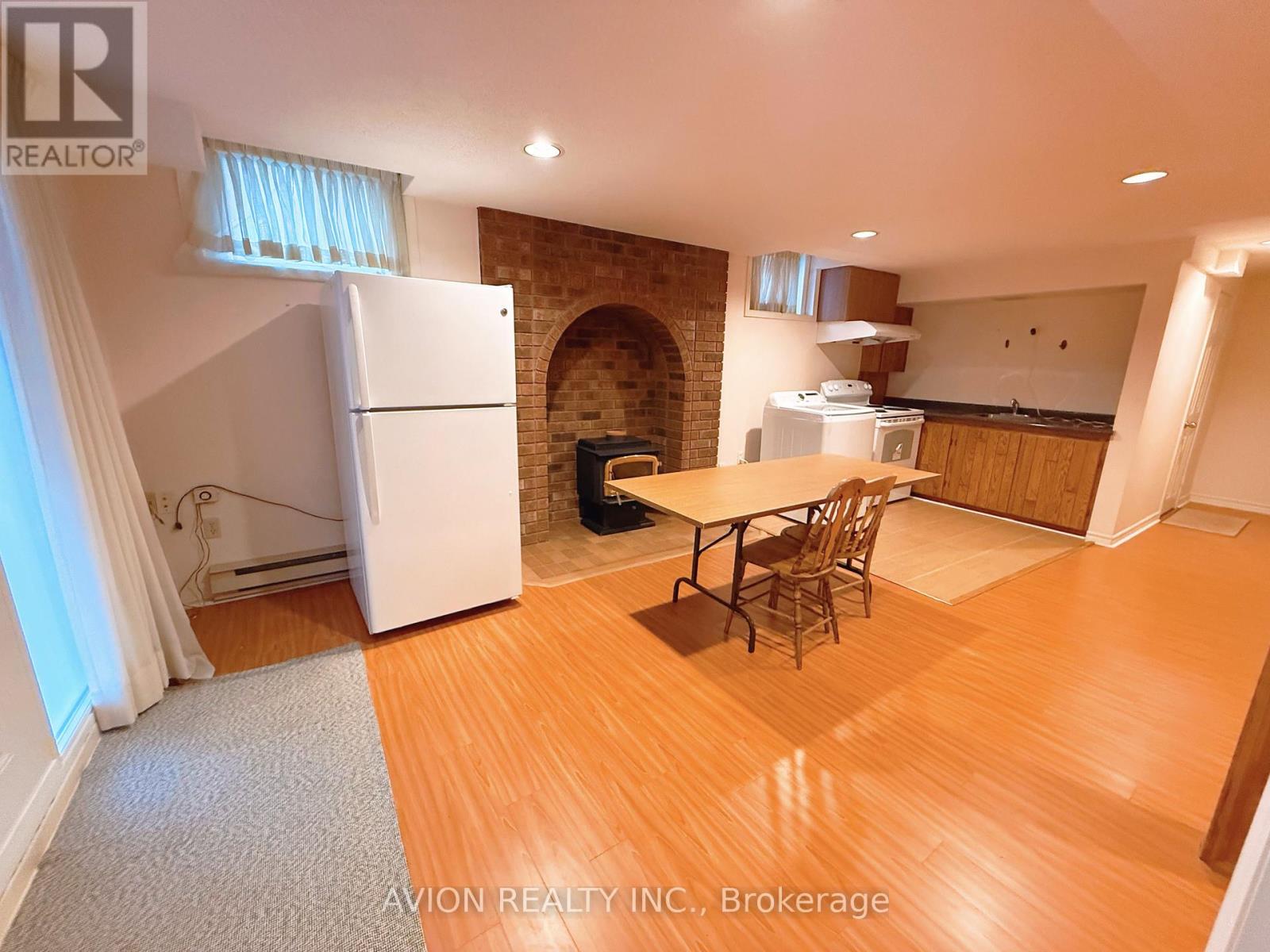 Basement - 40 Vasselle Crescent, Markham, Ontario  L3R 9P3 - Photo 7 - N12699828