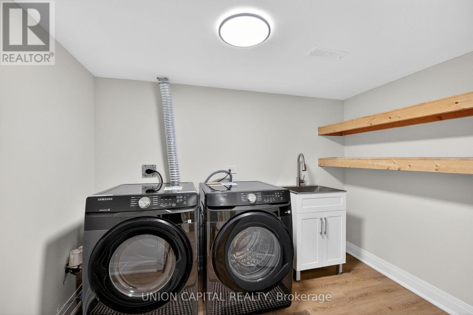 45 Chilmar Crescent, Vaughan, Ontario  L4J 6Y5 - Photo 27 - N12699834