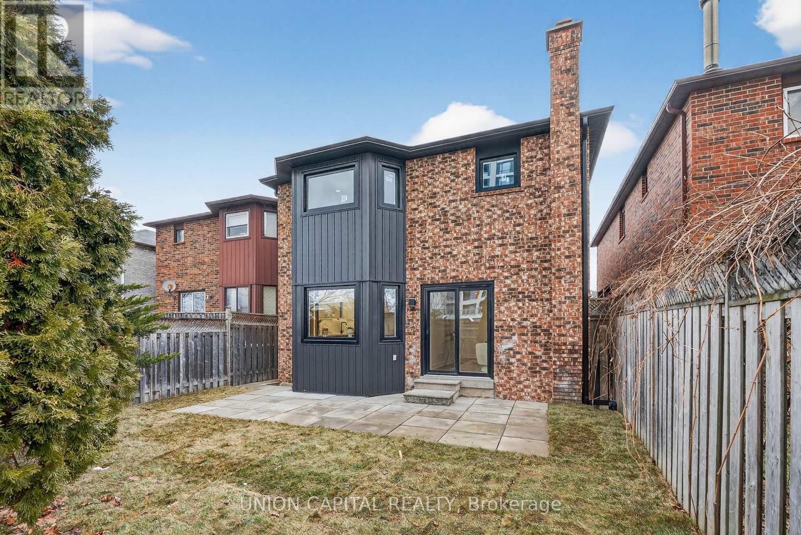 45 Chilmar Crescent, Vaughan, Ontario  L4J 6Y5 - Photo 28 - N12699834