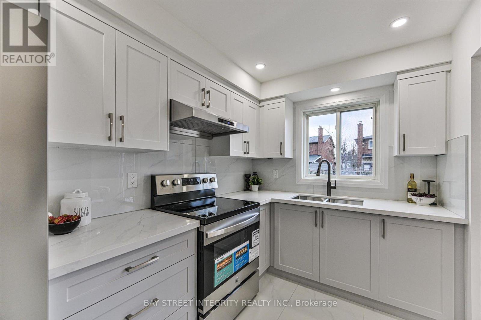 116 Kenley Crescent, Markham, Ontario  L3R 6X5 - Photo 12 - N12699842