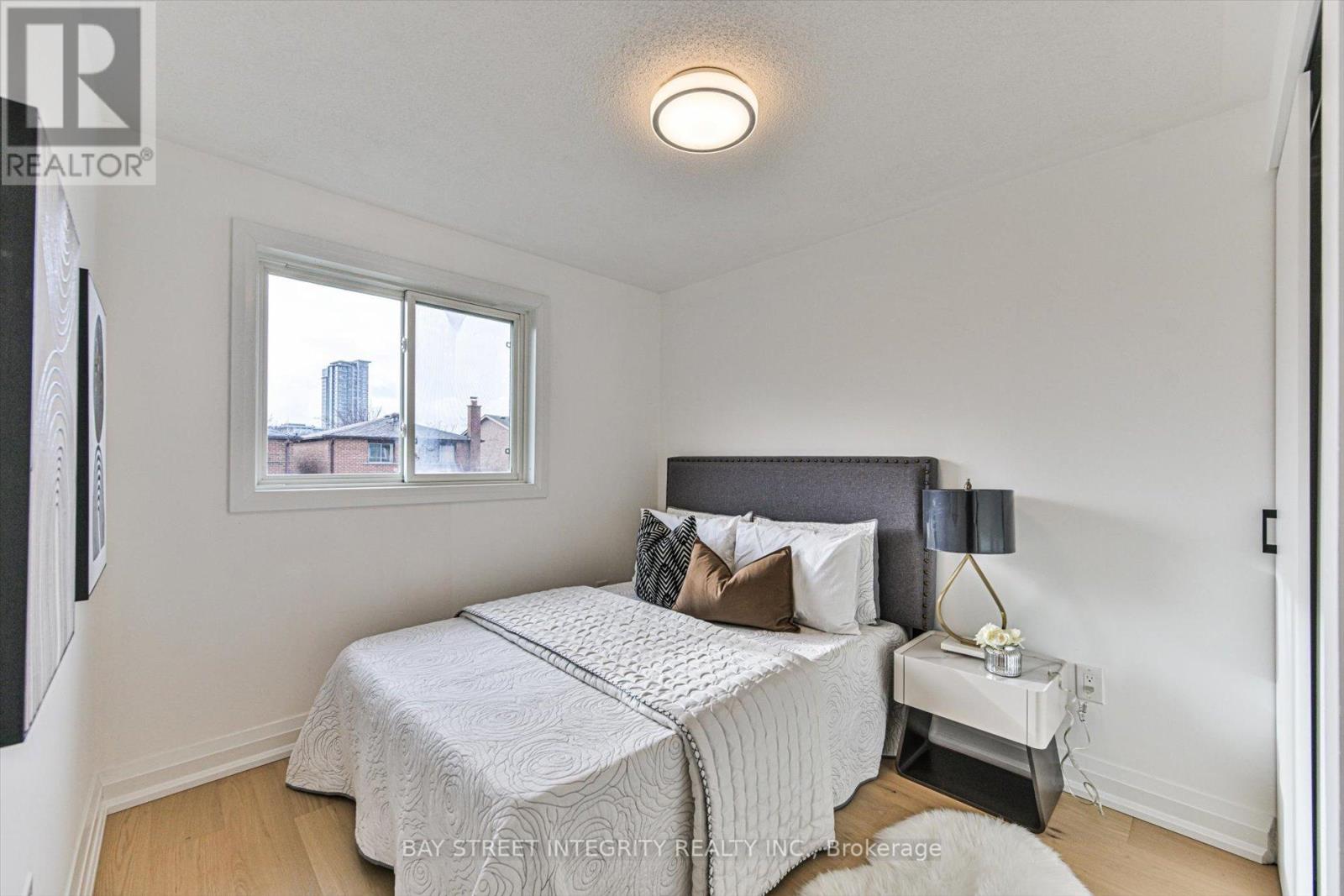 116 Kenley Crescent, Markham, Ontario  L3R 6X5 - Photo 19 - N12699842