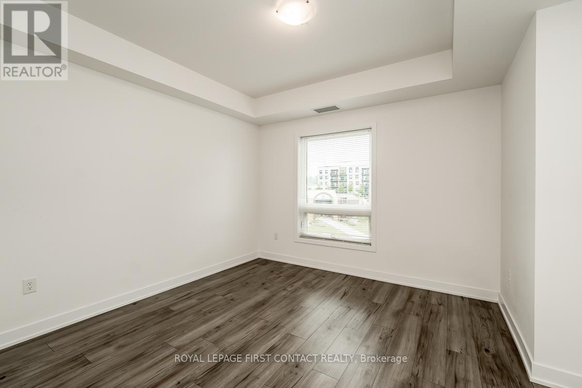 209 - 1 Chef Lane, Barrie, Ontario  L9J 0T1 - Photo 33 - S12699822