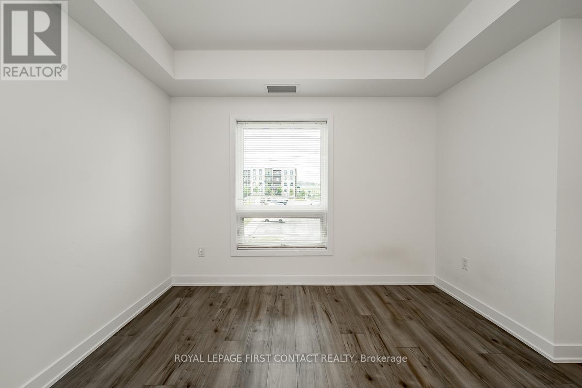 209 - 1 Chef Lane, Barrie, Ontario  L9J 0T1 - Photo 34 - S12699822