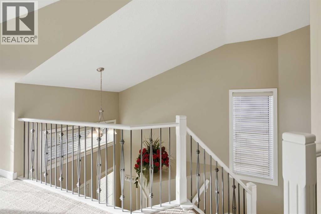 227 Panamount Circle Nw, Calgary, Alberta  T3K 0G9 - Photo 18 - A2279023