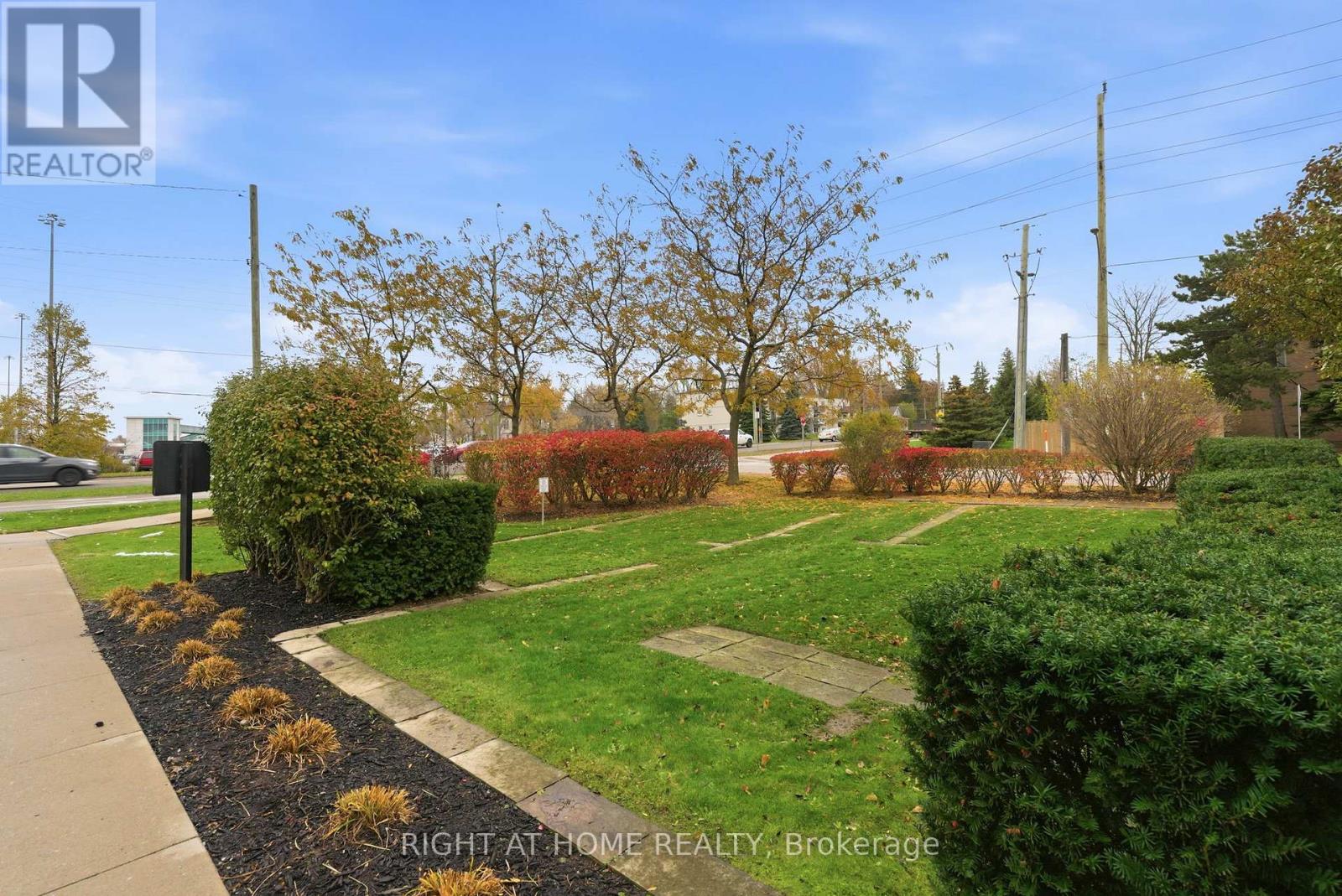 711 - 1600 Charles Street, Whitby, Ontario  L1N 0G4 - Photo 35 - E12542332