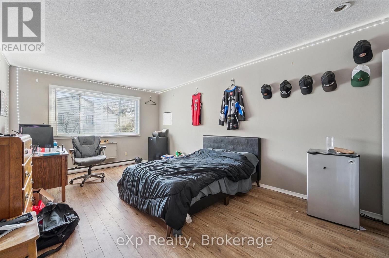 56 Wilsonview Avenue, Guelph (Dovercliffe Park/old University), Ontario  N1G 2Z9 - Photo 13 - X12699962