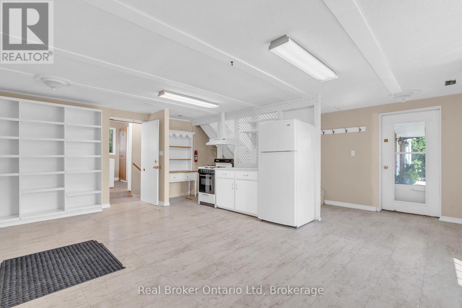 4502 Wellington Road 35 Road, Puslinch, Ontario  N1H 6J3 - Photo 17 - X12699986