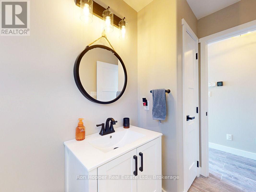 41 Harkins Road, Northern Bruce Peninsula, Ontario  N0H 1Z0 - Photo 27 - X12700002