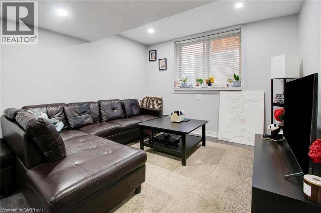 49 Scots Pine Trail, Kitchener, Ontario  N2R 0N6 - Photo 42 - 40793009