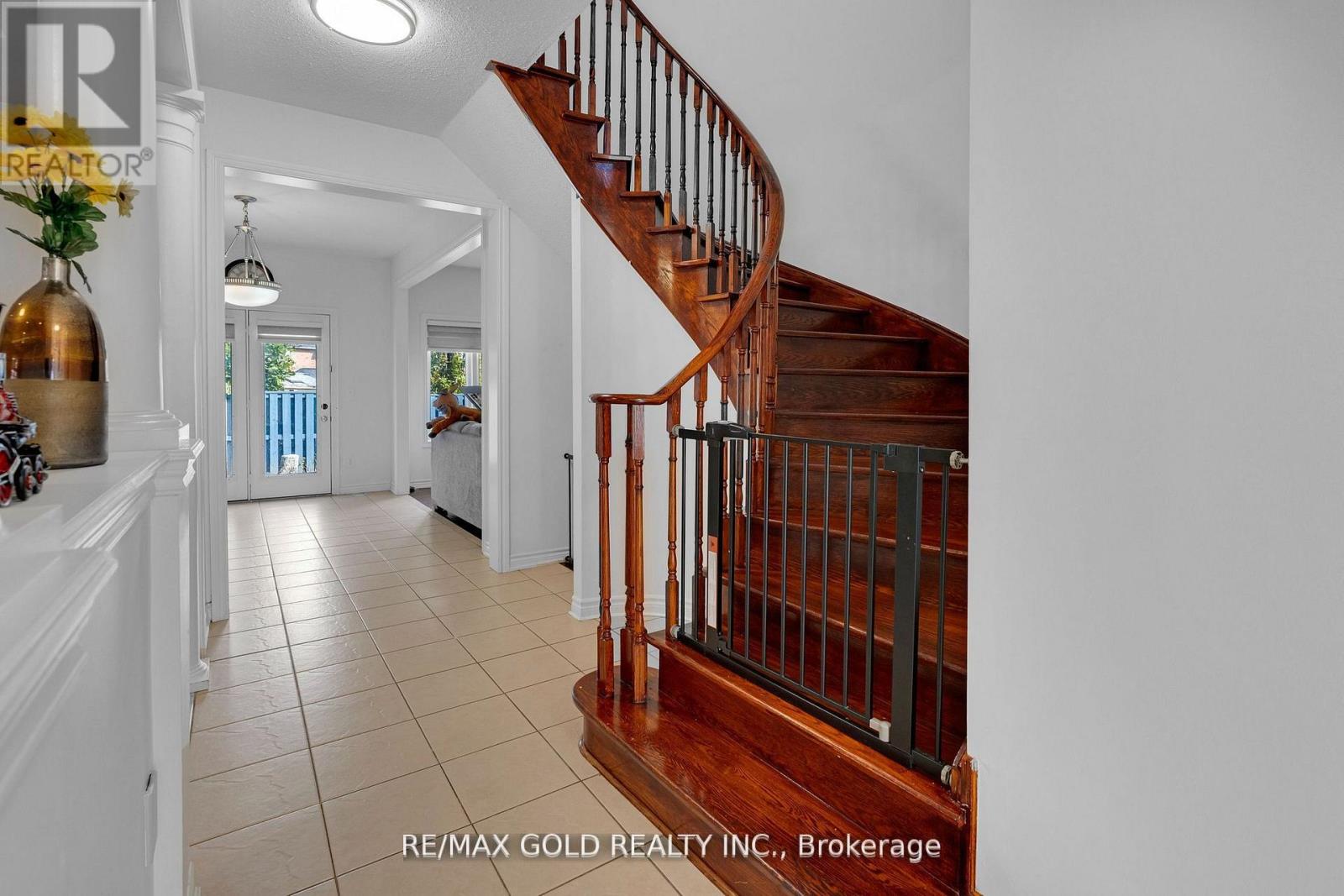 39 Darren Road, Brampton, Ontario  L6P 1Z5 - Photo 13 - W12699774