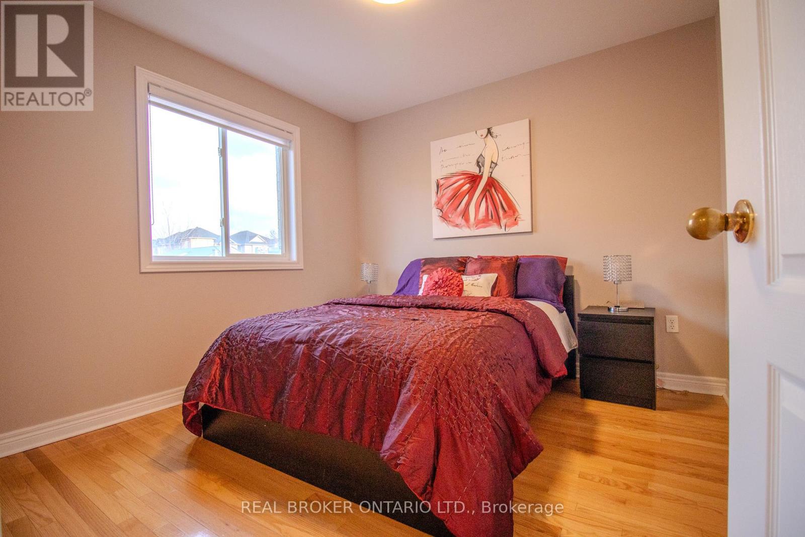 Main - 2 Sir Jacobs Crescent, Brampton, Ontario  L7A 3T4 - Photo 6 - W12699788