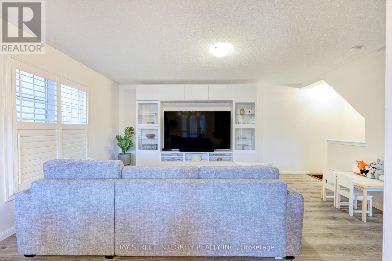 1033 Stemman Place, Milton, Ontario  L9T 8R1 - Photo 10 - W12699846