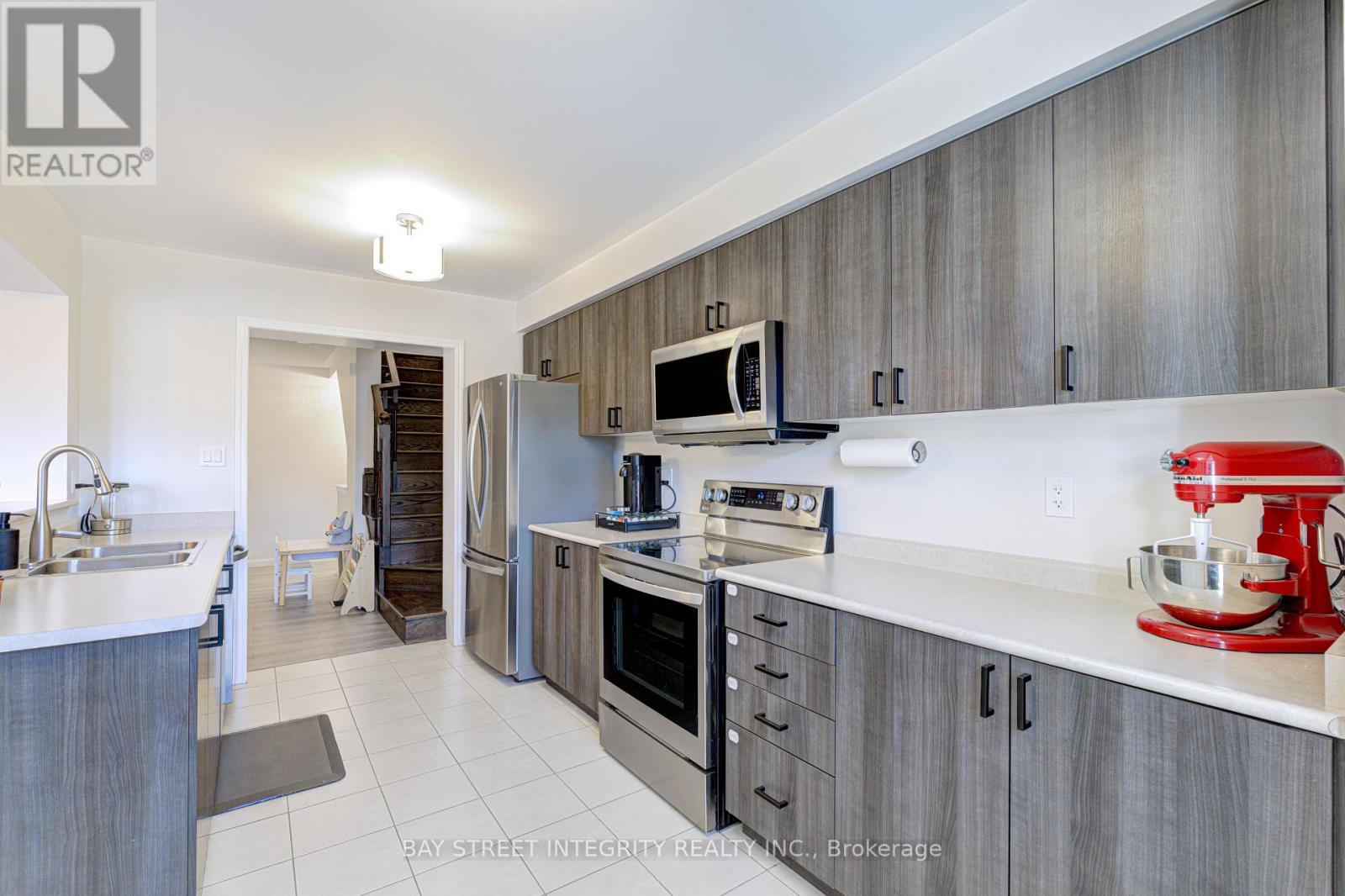 1033 Stemman Place, Milton, Ontario  L9T 8R1 - Photo 18 - W12699846