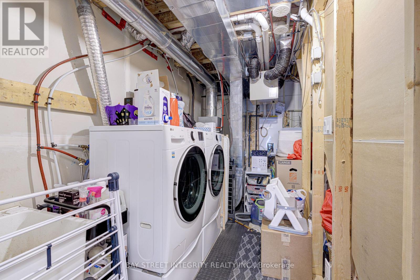 1033 Stemman Place, Milton, Ontario  L9T 8R1 - Photo 5 - W12699846