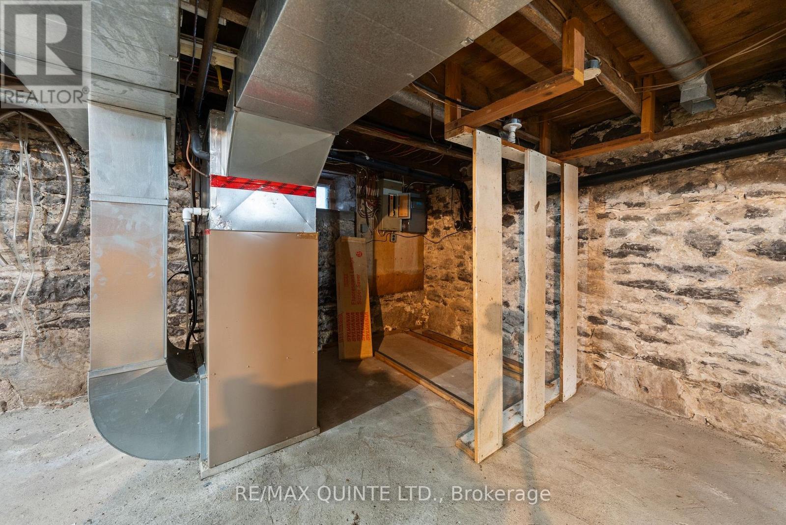 449 Harmony Road, Belleville (Thurlow Ward), Ontario  K0K 1V0 - Photo 35 - X12700004