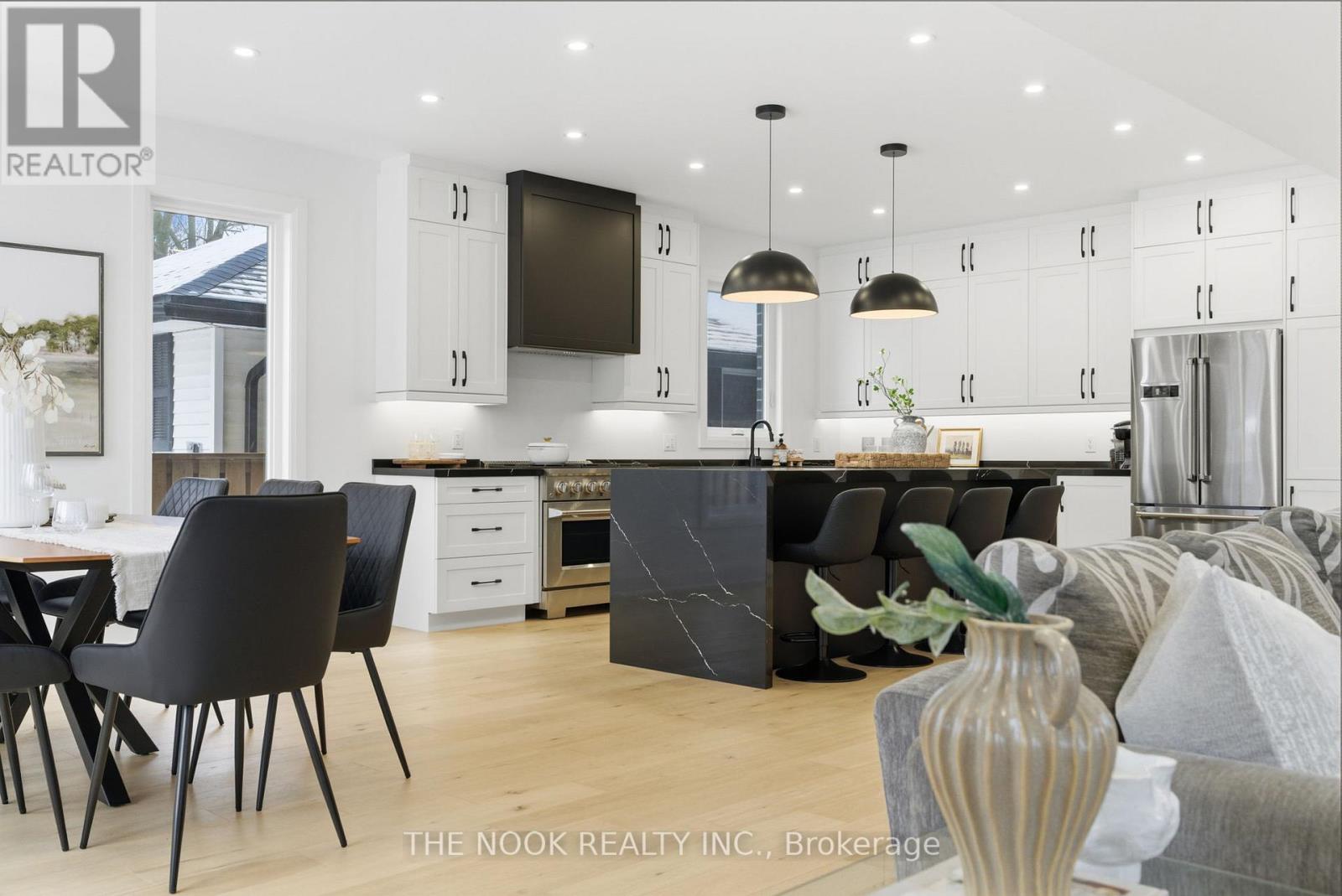 678 Otonabee Drive, Peterborough, Ontario  K9J 7P9 - Photo 11 - X12700068