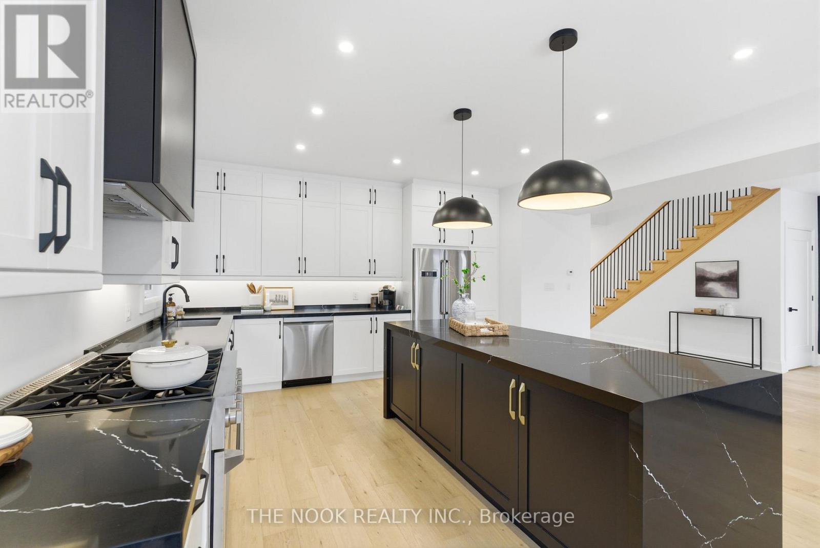 678 Otonabee Drive, Peterborough, Ontario  K9J 7P9 - Photo 12 - X12700068