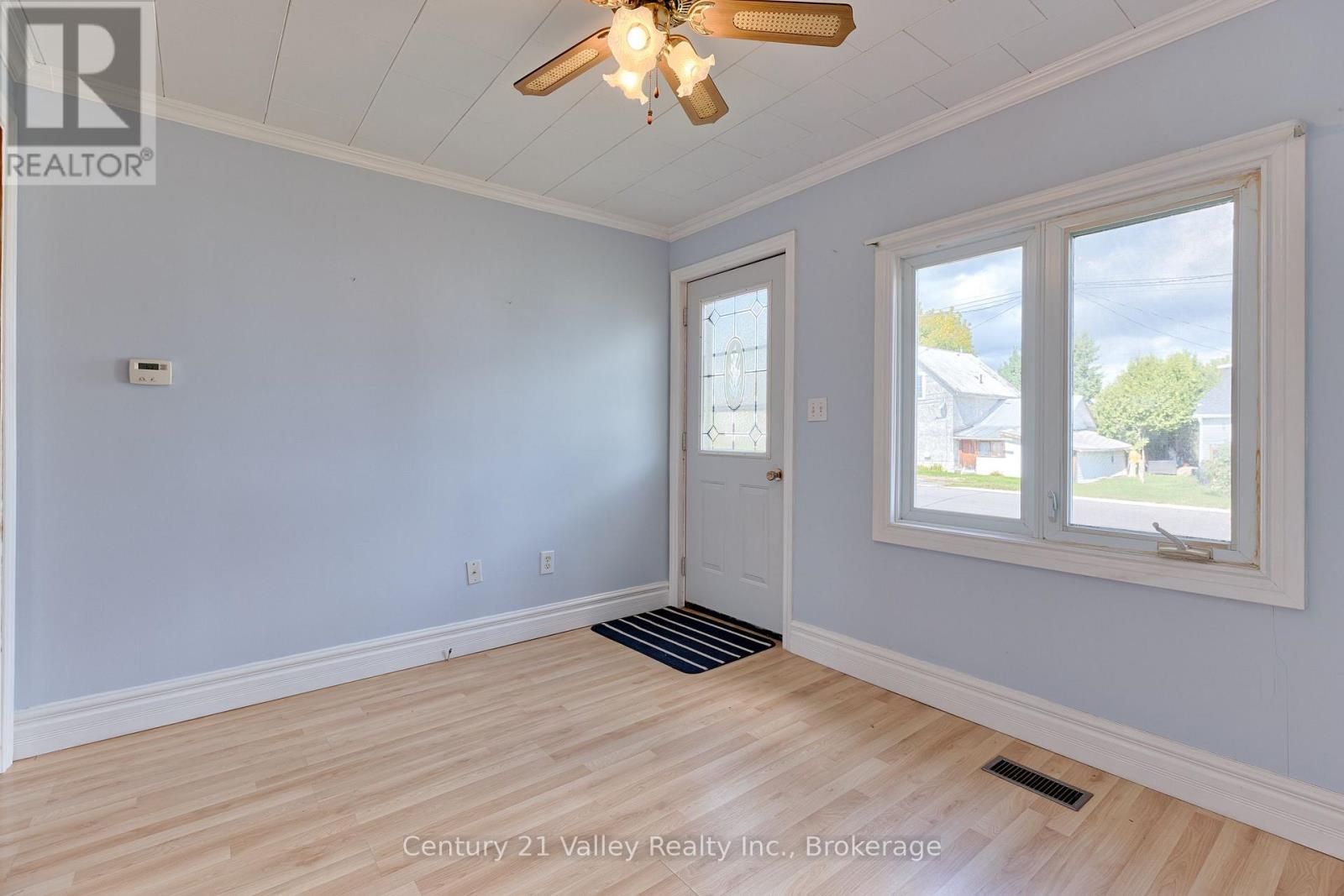 347 Joffre Avenue, Renfrew, Ontario  K7V 3L6 - Photo 16 - X12690570