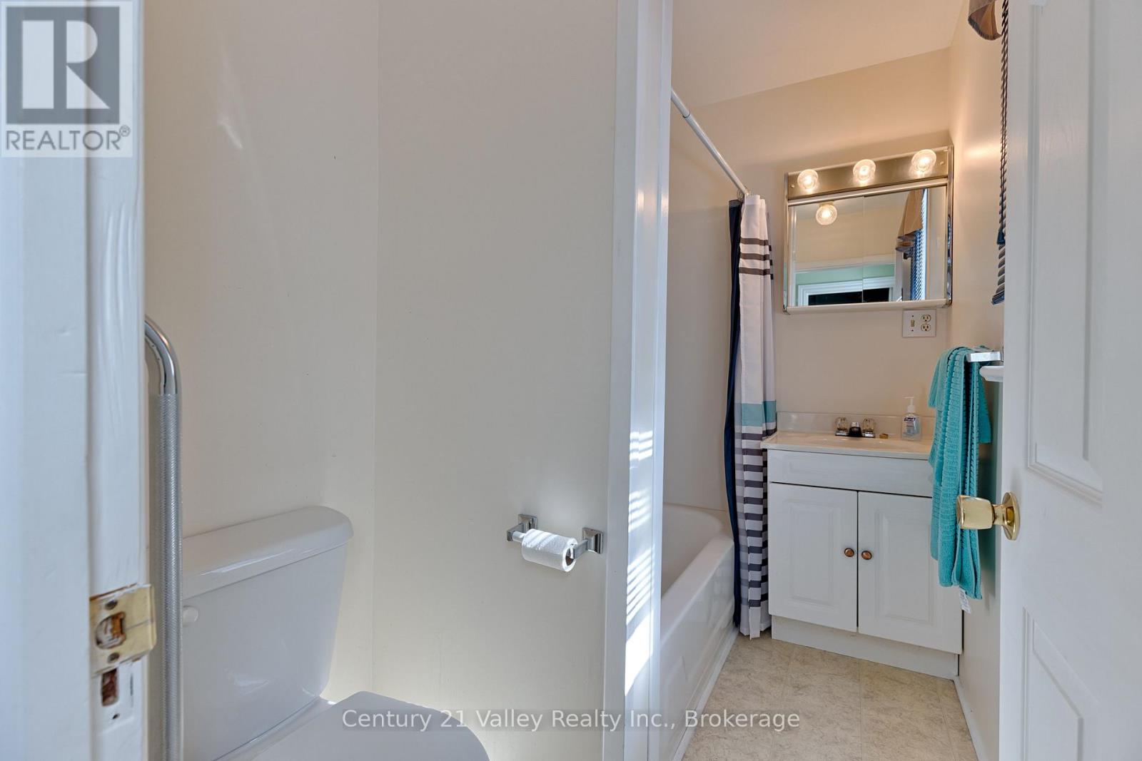 347 Joffre Avenue, Renfrew, Ontario  K7V 3L6 - Photo 25 - X12690570