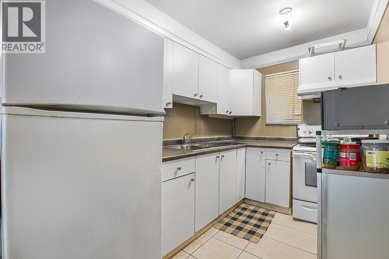 5453 Norfolk Street, Burnaby, British Columbia  V5G 1G3 - Photo 15 - R3076180